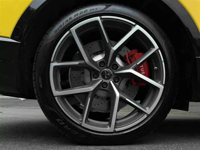 Lotus Eletre — Фото автомобиля 13