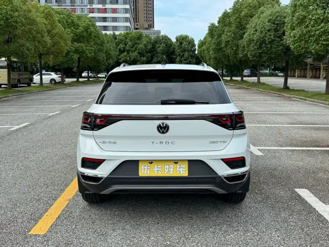 Volkswagen T-Roc — Фото автомобиля 16