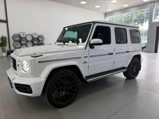Mercedes-Benz G-Class — Фото автомобиля 2