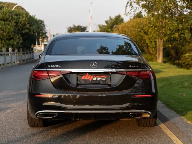 Mercedes-Benz S-Class — Фото автомобиля 5