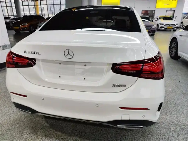 Mercedes-Benz A-Class — Фото автомобиля 3