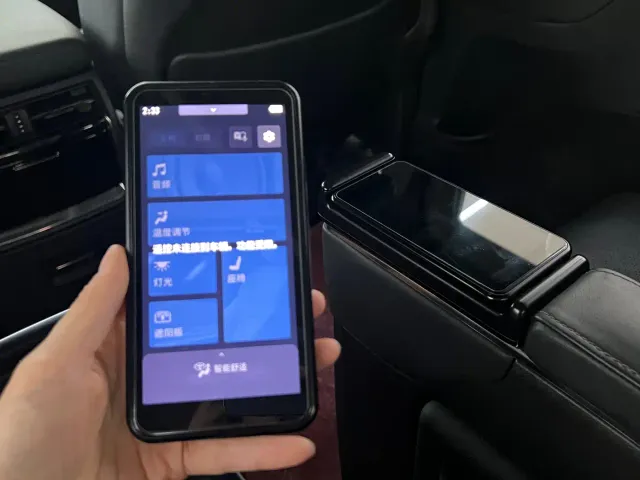 Toyota Vellfire — Фото автомобиля 19