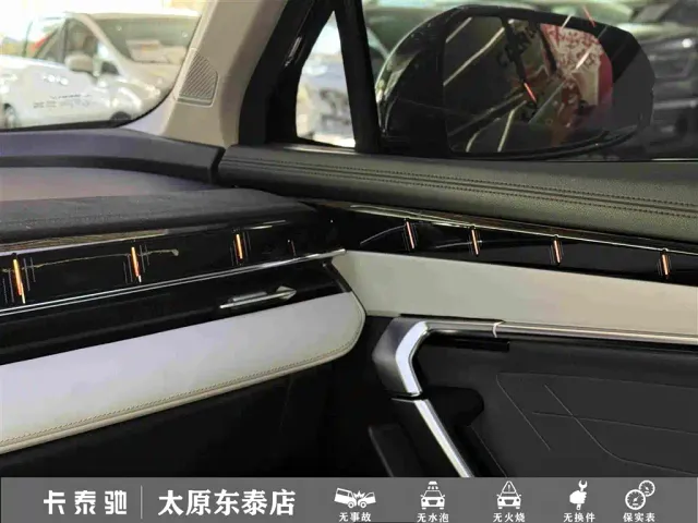 Geely Boyue L — Фото автомобиля 21