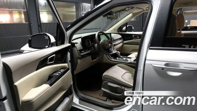 Kia Canival Carnival 4 поколение Дизель 9 мест Prestige — Фото автомобиля 10