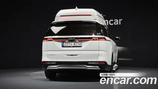 Kia Carnival 4th Gen — Фото автомобиля 4