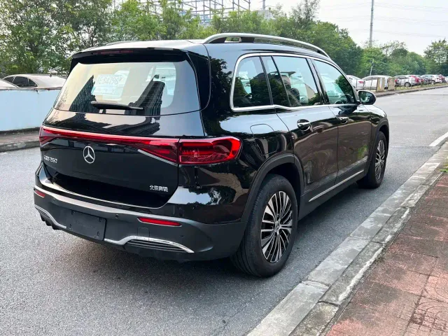 Mercedes-Benz EQB — Фото автомобиля 5