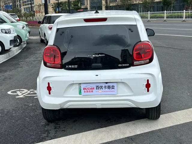 Roewe Clever — Фото автомобиля 5
