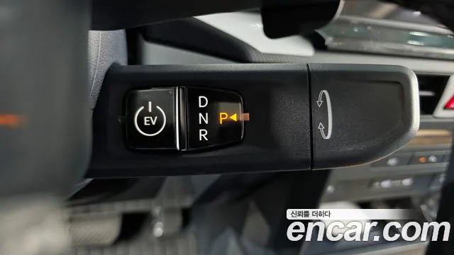 Kia PV5 — Фото автомобиля 12