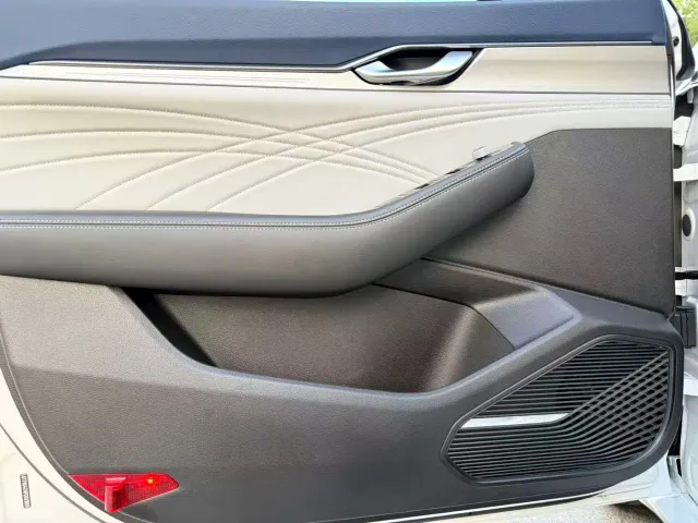 Geely Xingrui — Фото автомобиля 17