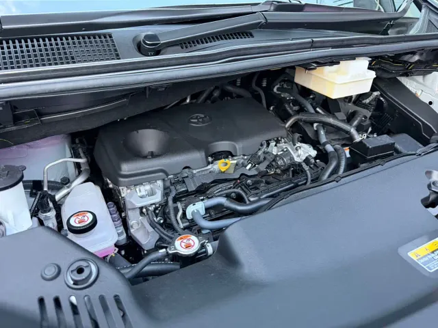 Toyota Alphard — Фото автомобиля 22