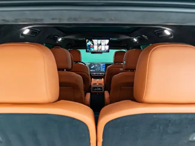 Li Auto L9 — Фото автомобиля 15
