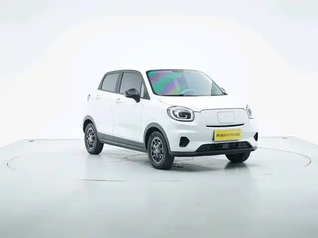 Leapmotor T03 — Фото автомобиля 6