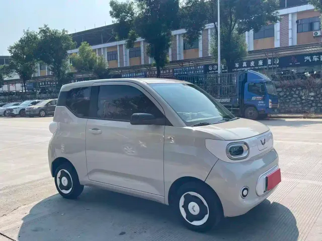 Wuling Hongguang Mini EV — Фото автомобиля 3