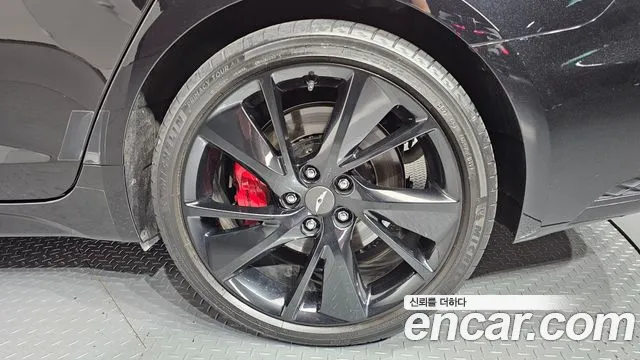 Genesis G70 New — Фото автомобиля 6