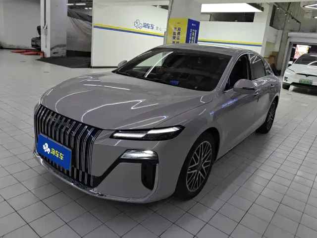 Фотография автомобиля — Roewe M7 DMH