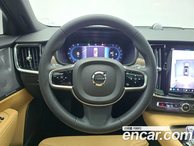 Volvo V90 — Фото автомобиля 14
