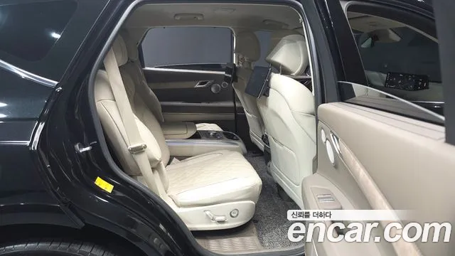 Genesis GV80 2.5T Бензин AWD — Фото автомобиля 10