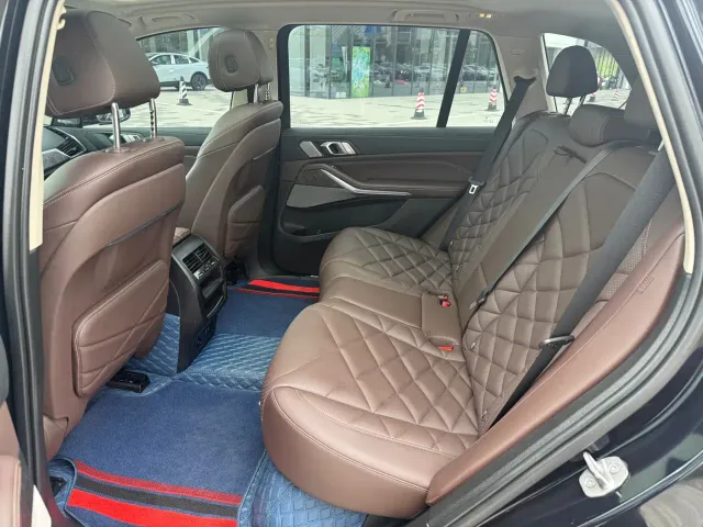 BMW X5 — Фото автомобиля 14