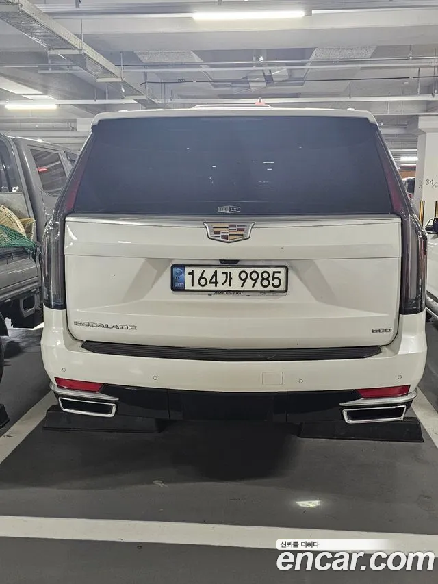 Cadillac Escalade 5th Gen — Фото автомобиля 5