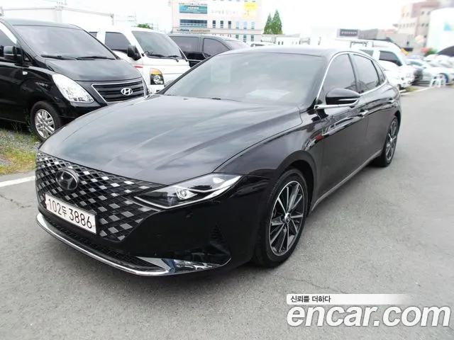Hyundai Grandeur Grandeur (New) — Фото автомобиля 3