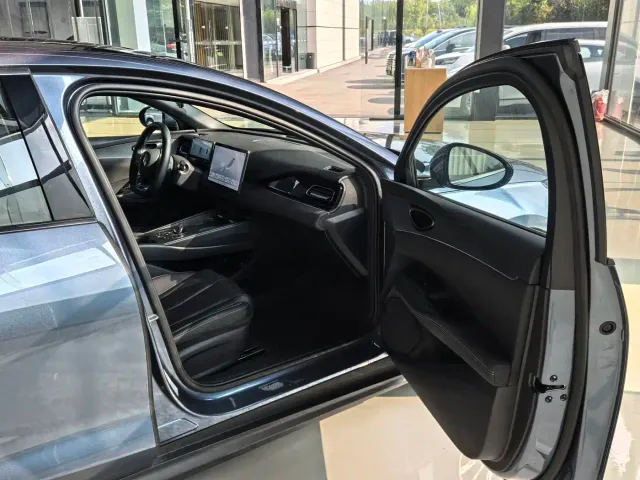 BYD Seal 06 — Фото автомобиля 18