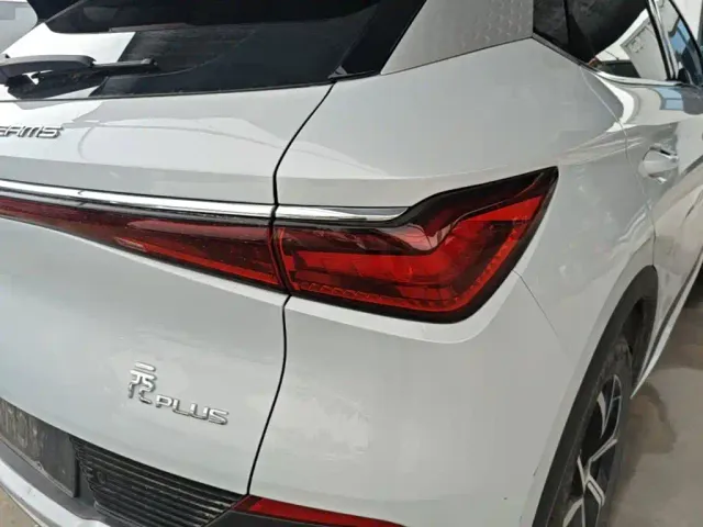 BYD Yuan PLUS — Фото автомобиля 7