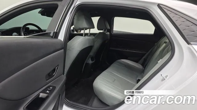Hyundai Avante — Фото автомобиля 22