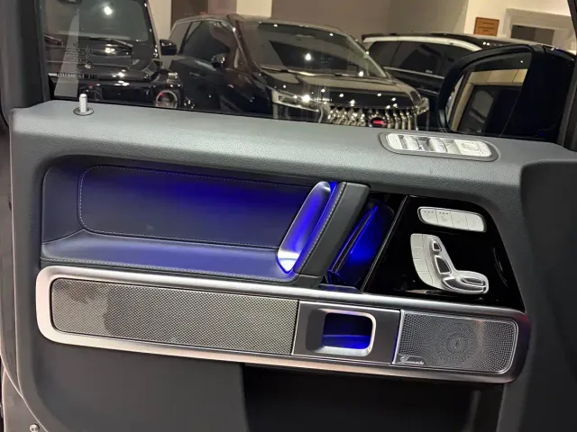Mercedes-Benz G-Class — Фото автомобиля 6
