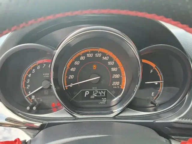 Toyota YARiS L Zhi Xuan — Фото автомобиля 14
