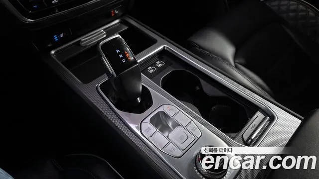 KG_Mobility_Ssangyong Rexton All Rexton Дизель 2.2 4WD — Фото автомобиля 9