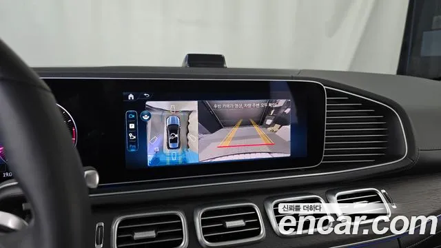Mercedes-Benz GLE-Class — Фото автомобиля 20