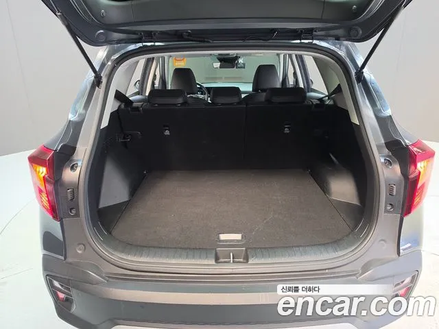Kia Seltos New — Фото автомобиля 22