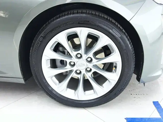 Cadillac CT5 — Фото автомобиля 6