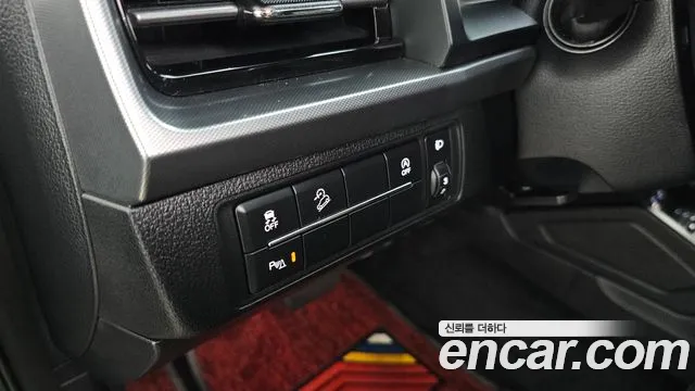 KG_Mobility_Ssangyong Rexton Новый Rexton Sport Дизель 2.2 4WD — Фото автомобиля 16
