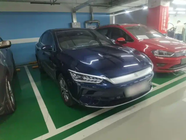BYD Qin PLUS — Фото автомобиля 3