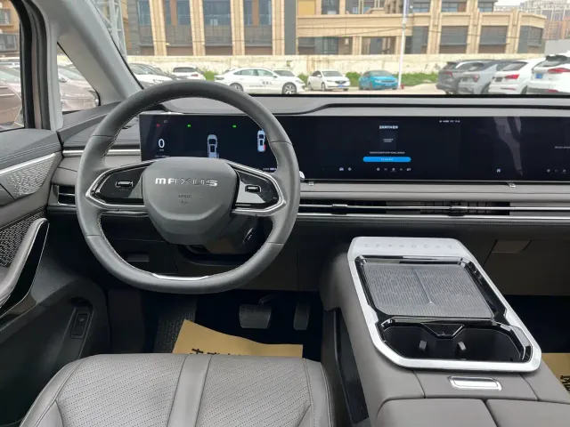 Maxus G70 — Фото автомобиля 10