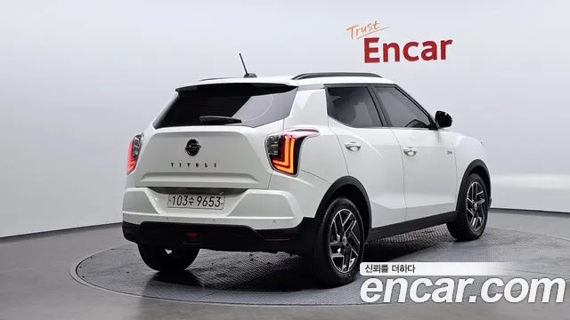 KG_Mobility_Ssangyong TIBOLI Very New Tivoli Бензин 1.5 2WD — Фото автомобиля 2