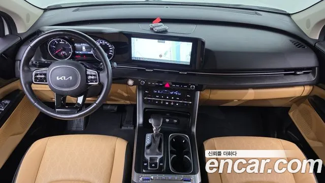 Kia Carnival Generation 4 — Фото автомобиля 7