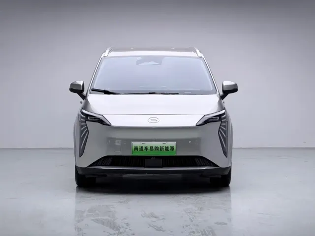 GAC Aion Y — Фото автомобиля 2