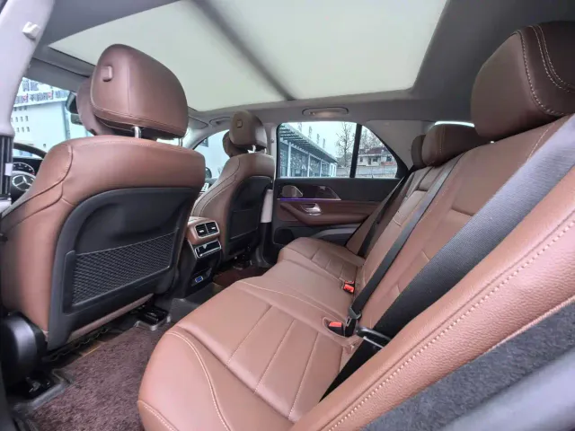 Mercedes-Benz GLE-Class — Фото автомобиля 7