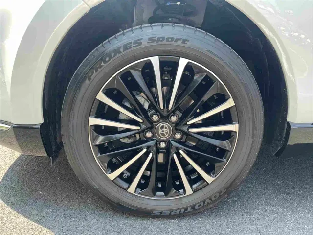 Toyota Venza — Фото автомобиля 24