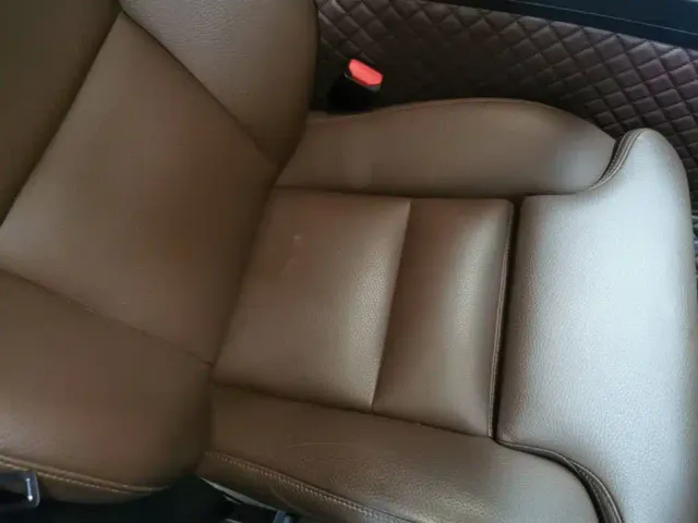 Volvo XC60 — Фото автомобиля 24