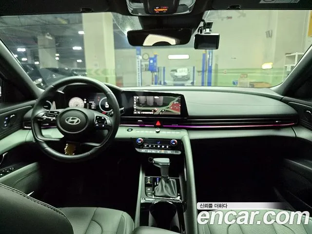 Hyundai Avante CN7 — Фото автомобиля 8
