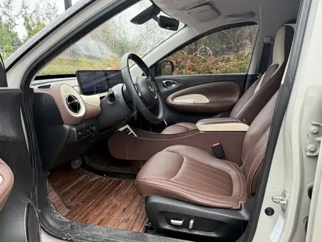 Wuling Bingo — Фото автомобиля 8