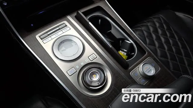 Genesis GV80 2.5T Бензин AWD — Фото автомобиля 9