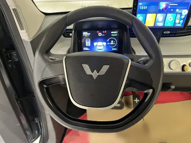 Wuling Hongguang Mini EV — Фото автомобиля 2