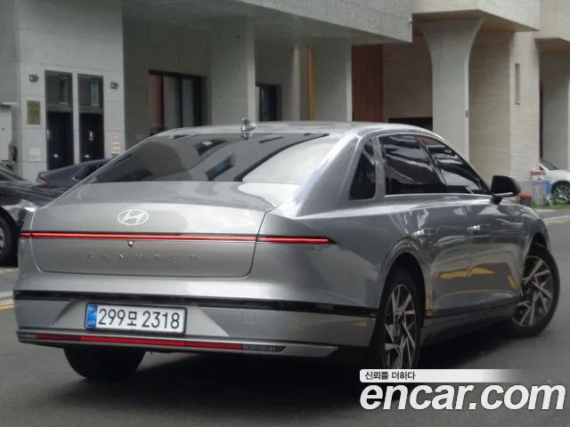 Hyundai Grandeur Grandeur (GN7) 3.5 LPG 2WD (Такси) — Фото автомобиля 3