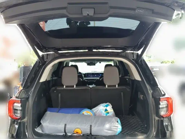 Ford Explorer — Фото автомобиля 15