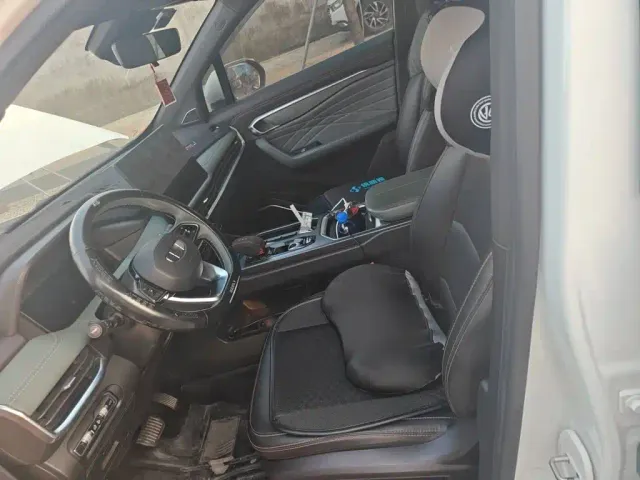 Geely Haoyue L — Фото автомобиля 11