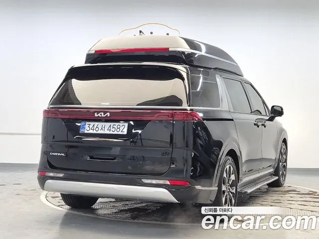 Kia Carnival 4th Gen — Фото автомобиля 3